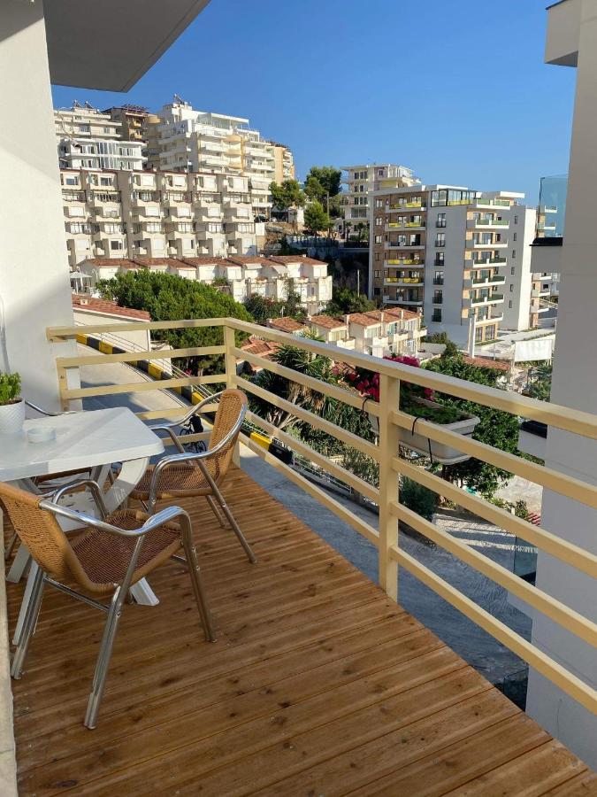 Apartamente Berti'S Garden Saranda Dış mekan fotoğraf
