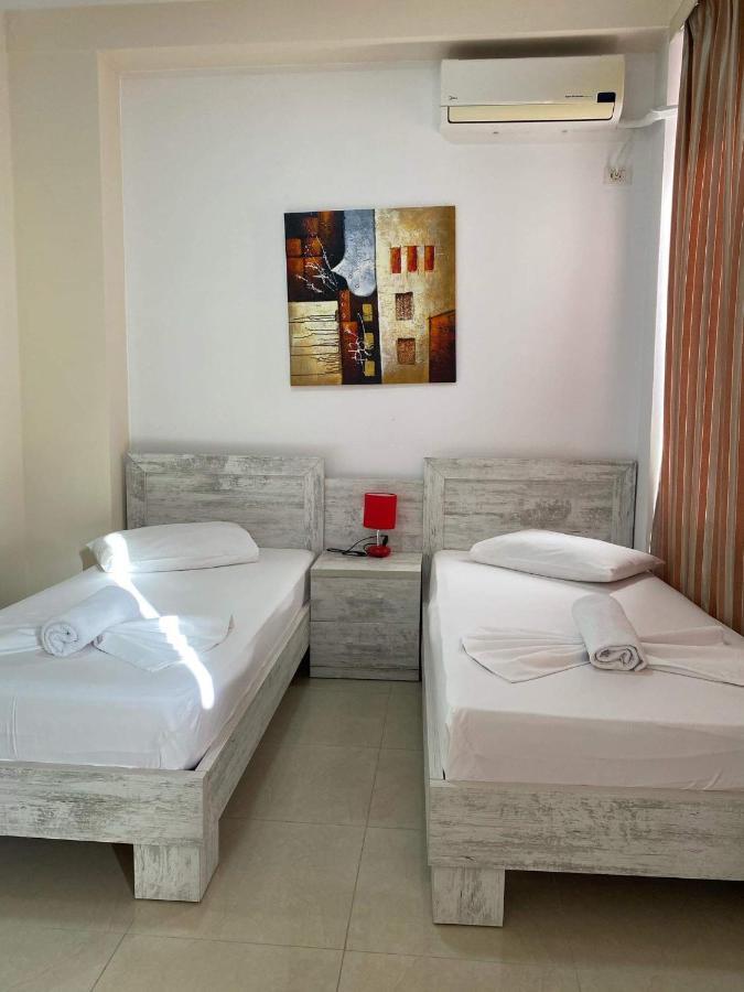 Apartamente Berti'S Garden Saranda Dış mekan fotoğraf