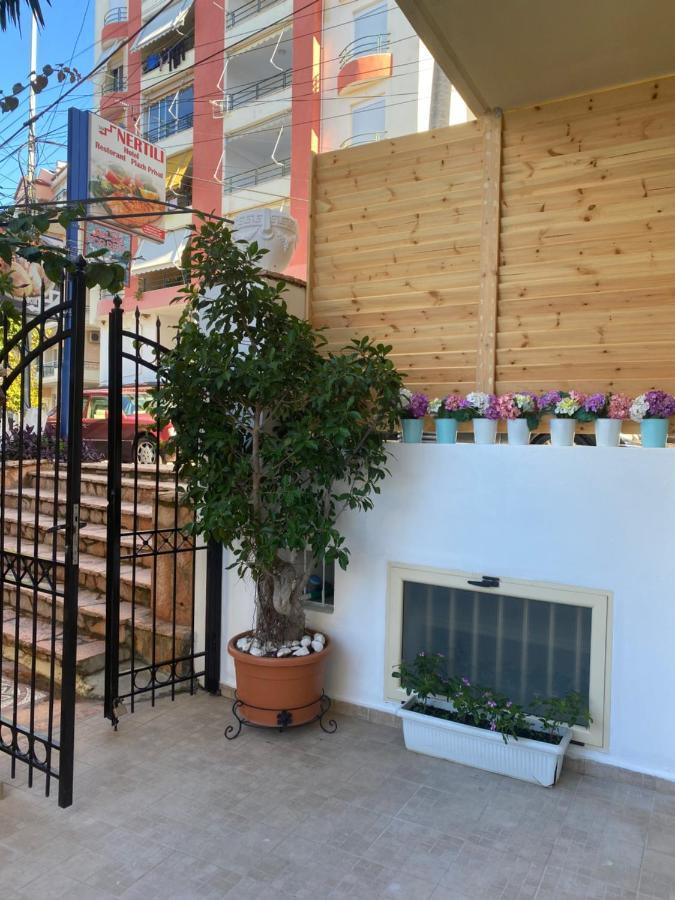 Apartamente Berti'S Garden Saranda Dış mekan fotoğraf