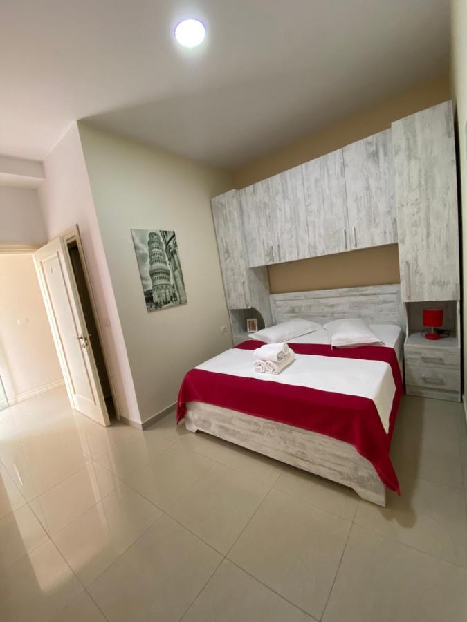 Apartamente Berti'S Garden Saranda Dış mekan fotoğraf